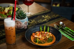 Authentisches thailändisches Curry im thailändischen Restaurant in Nürnberg