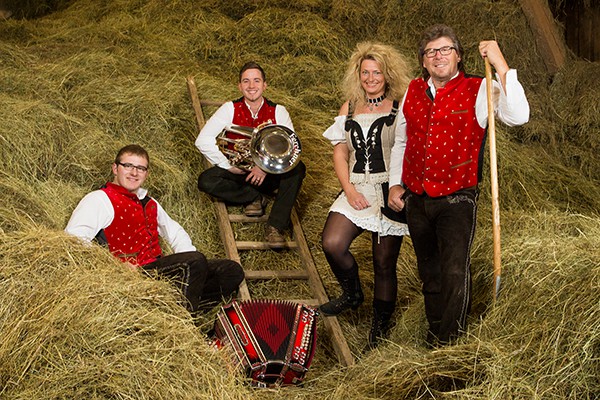 Landgasthof Löhner: Löhner´s Bockbierfest mit den Oberpfälzer Spitzboum