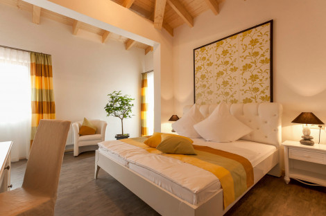 Dreibettzimmer im Forsthof