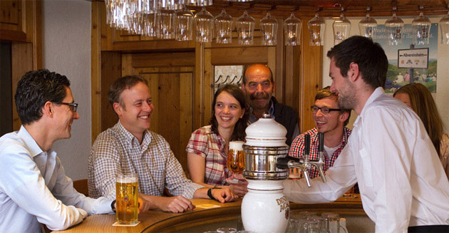 Brauereigaststätte Dinkelacker: Genießen Sie Ihren Feierabend an unserer BAR!