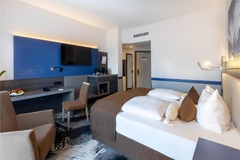 Double Room Grimm blue