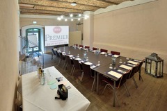 Meeting & Event Room Zehntscheune Tithe Barn Frauenzimmer (Meeting Setup)