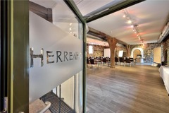 Meeting & Event Room Tithe Barn Herrenhof (Meeting Setup)