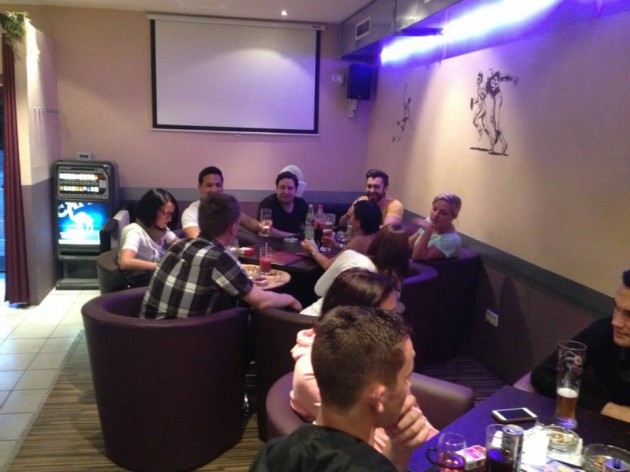 B14 Sportsbar: