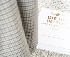 Ausgezeichnete Qualität und Inspiration. Das RIVA Konstanz gehört zu den besten Adressen Deutschlands und bietet seinen Gästen ein Erlebnis, das über den klassischen Hotelaufenthalt hinausgeht. Tauchen Sie ein in eine Welt, in der Leidenschaft und Persönl