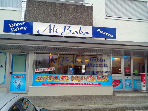 Ali Baba Pizza und Döner - Hüttlingen: Unsere Außenansicht/Leuchtreklame