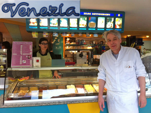 Eis Venezia: Klein aber fein !