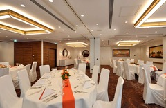 Banquet room