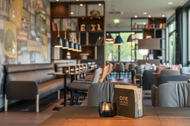 Hotel Motel One Dresden-Palaisplatz