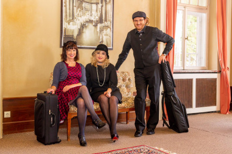 Trio Quintfall