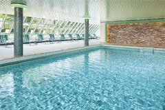 Pool - indoor
