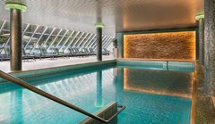 Pool - indoor