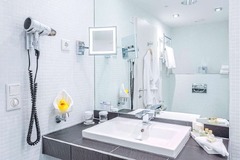 Bathroom Executive Room