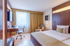 Executive Kingsize Bed