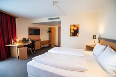 Business Plus room