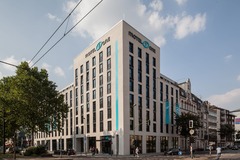 Hotel Motel One Düsseldorf-Hauptbahnhof - Exterior