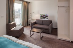 Hotel Motel One Düsseldorf-Hauptbahnhof - Room