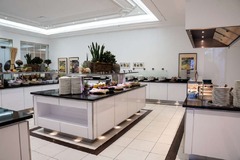 Breakfast Buffet Room