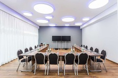 Zurich meeting room U-shape set-up