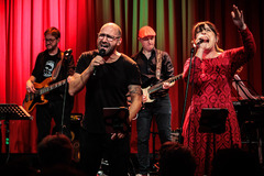 Soulcafé steht für mitreißenden Soul, Funk und Jazz – eine energiegeladene Formation, die mit kraftvollen Grooves und authentischer Bühnenpräsenz begeistert.