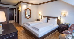 Standard double room in the main building