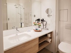 Bathroom Deluxe