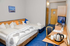 1 Queen Sizebed 1 Singlebed Standard