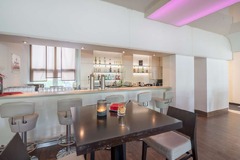 BarLounge