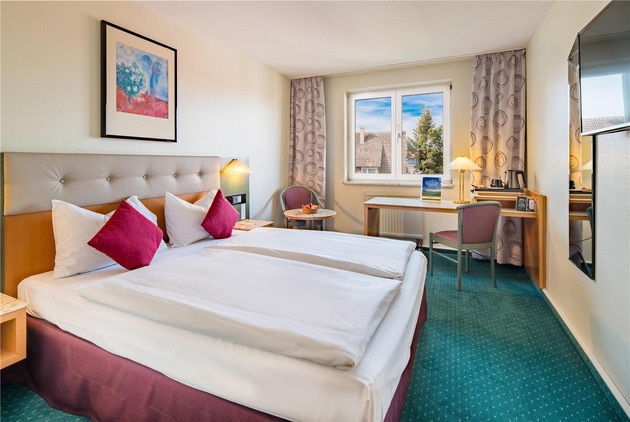 PLAZA INN Blankenburg Ditzingen, Sure Hotel Collec: PLAZA INN Blankenburg Ditzingen, Sure Hotel Collection