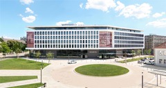 V8 HOTEL