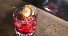 COCKTAIL RUBOROSA - V8 Bar