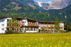 Exterior view in summer