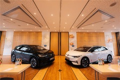 Van Gogh Hall Vehicle Accessible