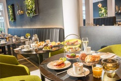 Restaurant Atrium Breakfast