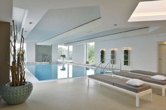 Pool - indoor
