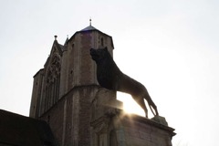 Local attraction