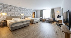 Superior twin room