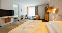 Comfort Twin Room