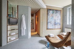 sauna relaxation room