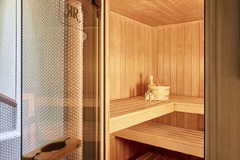 sauna relaxation room