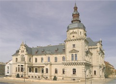 Local attraction