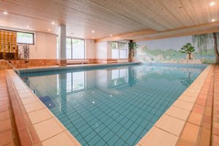 Pool - indoor