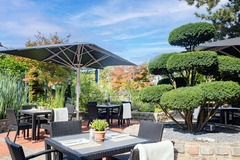 Terrace Restaurant Estragon