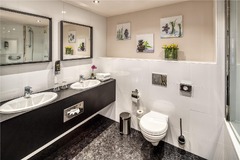 Guest room bath