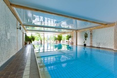 Pool - indoor