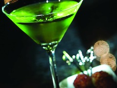 Cocktail in der Life Style Bar im Maritim Hotel Frankfurt