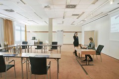 CCN Meeting Room Andante II