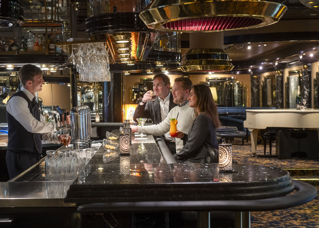 Piano Bar