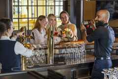 Bar im Maritim Hotel Würzburg