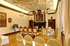 Kamin room